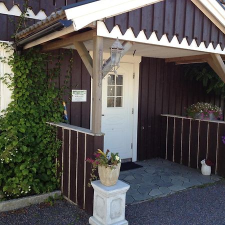 Asa Jutegard Bed & Breakfast Bagian luar foto
