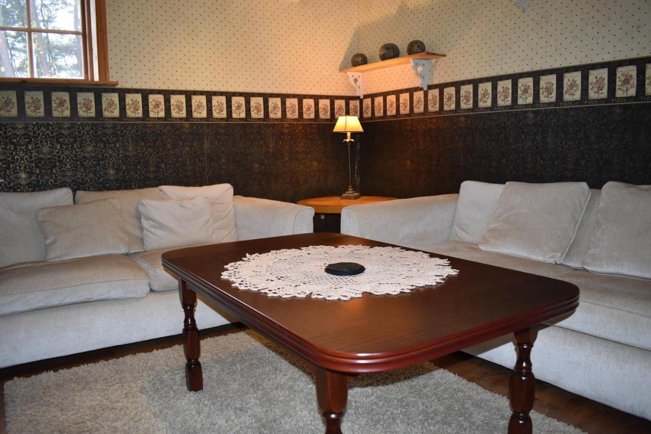 Asa Jutegard Bed & Breakfast Bagian luar foto